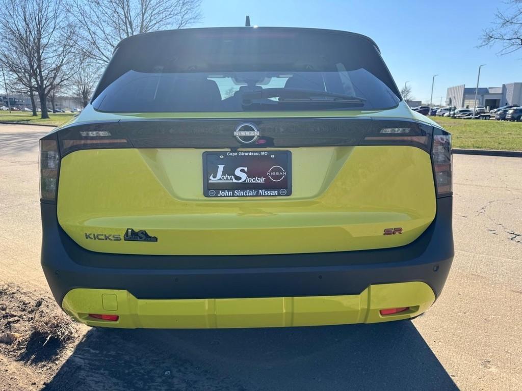new 2025 Nissan Kicks car, priced at $28,303