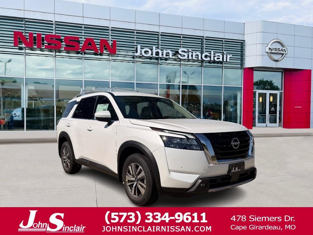 new 2025 Nissan Pathfinder car, priced at $39,628