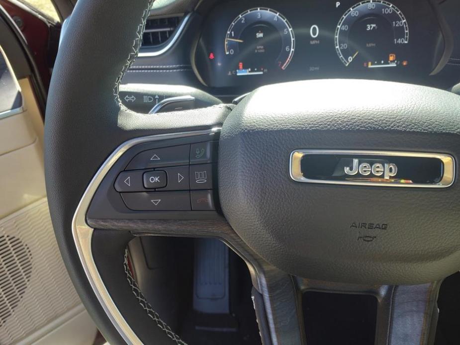 new 2024 Jeep Grand Cherokee car, priced at $55,100