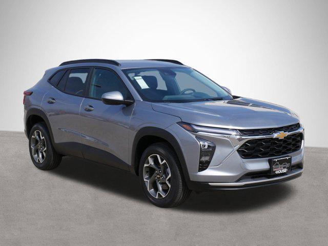 used 2025 Chevrolet Trax car, priced at $24,885