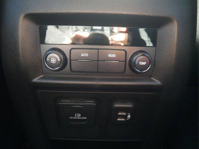 used 2023 Chevrolet Traverse car, priced at $39,995