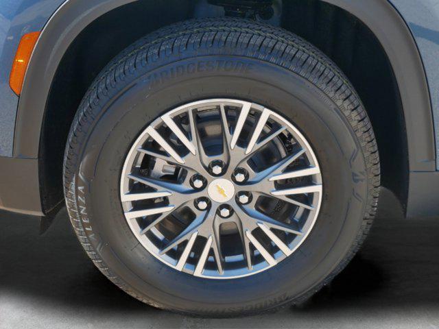 new 2025 Chevrolet Traverse car, priced at $39,595
