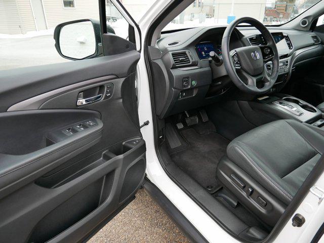 used 2021 Honda Pilot car, priced at $38,995