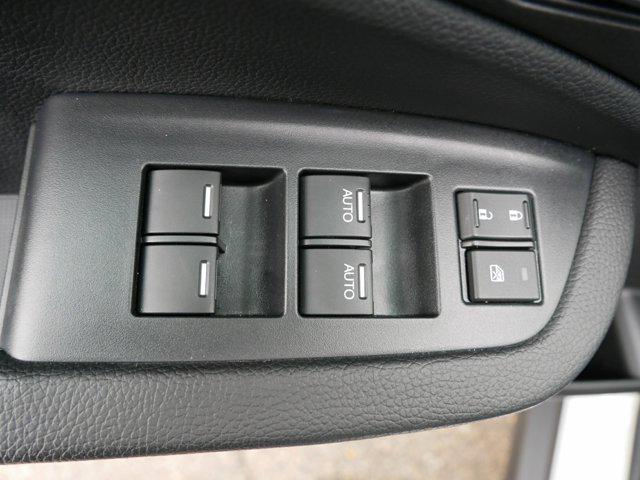 used 2021 Honda Pilot car, priced at $38,995