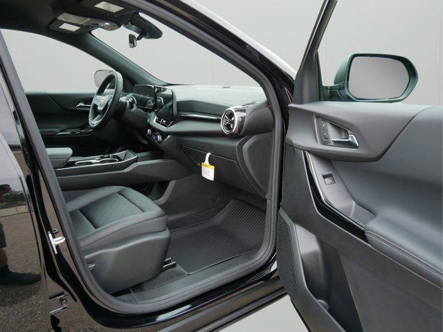 new 2026 Chevrolet Equinox car, priced at $33,990