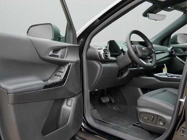 new 2026 Chevrolet Equinox car, priced at $33,990