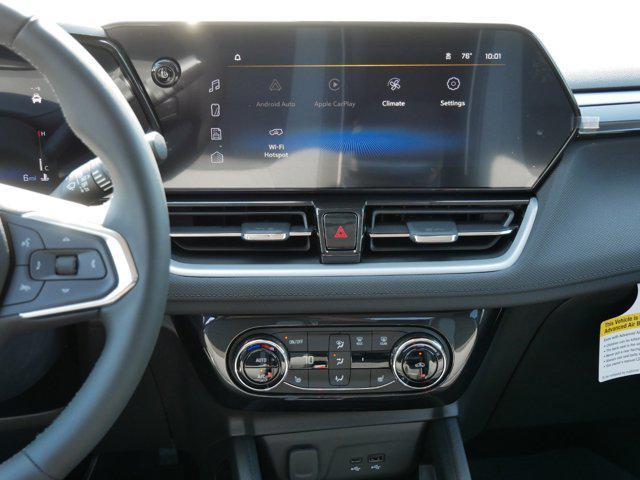 new 2025 Chevrolet TrailBlazer car, priced at $30,175