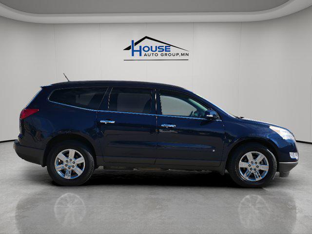 used 2010 Chevrolet Traverse car, priced at $6,999