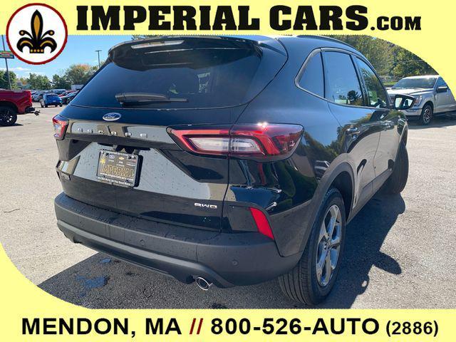 new 2025 Ford Escape car, priced at $30,384