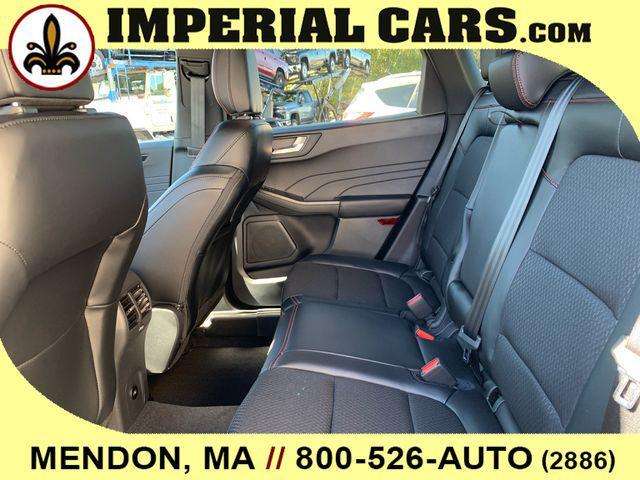 new 2025 Ford Escape car, priced at $30,384