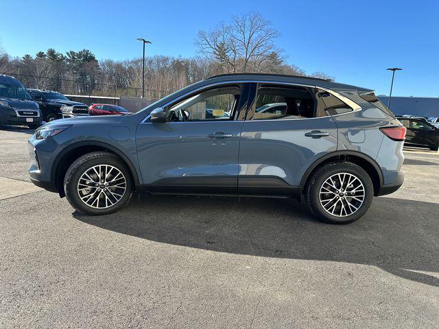 new 2025 Ford Escape car, priced at $43,319