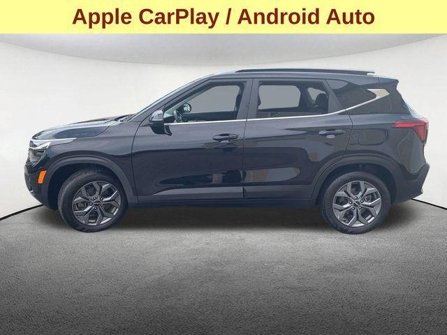 used 2024 Kia Seltos car, priced at $25,647