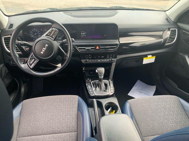 used 2024 Kia Seltos car, priced at $25,647
