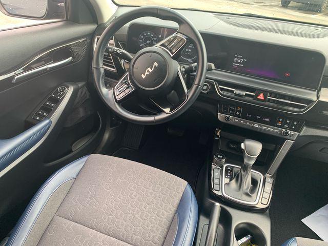 used 2024 Kia Seltos car, priced at $22,347