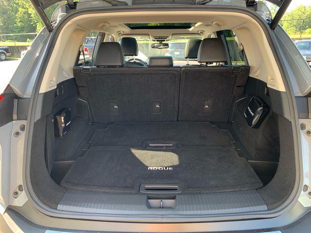 used 2021 Nissan Rogue car, priced at $26,977