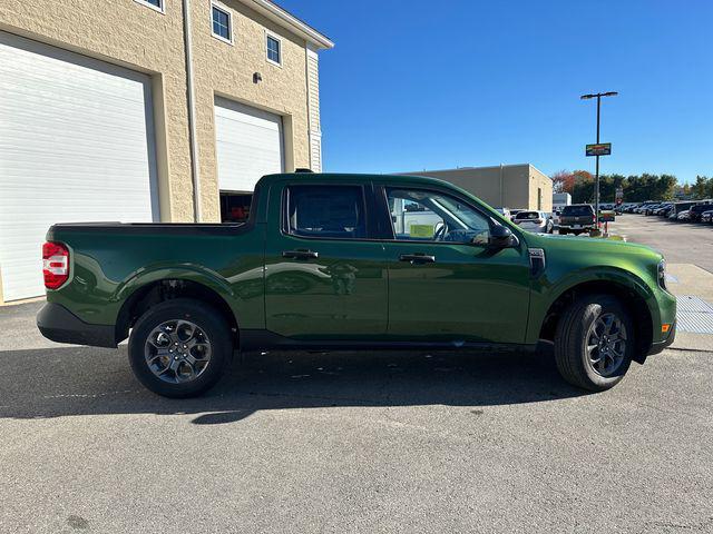 new 2025 Ford Maverick car, priced at $35,025