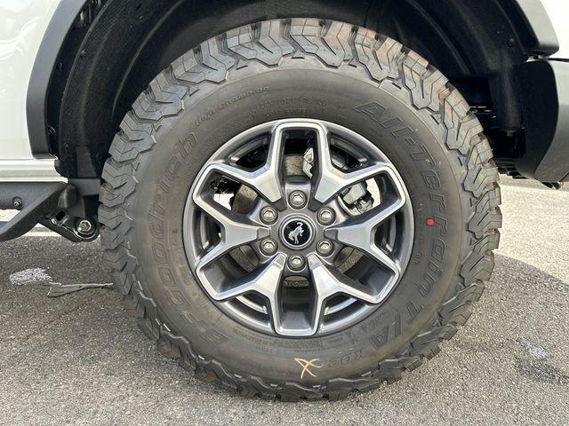 new 2024 Ford Bronco car, priced at $51,698
