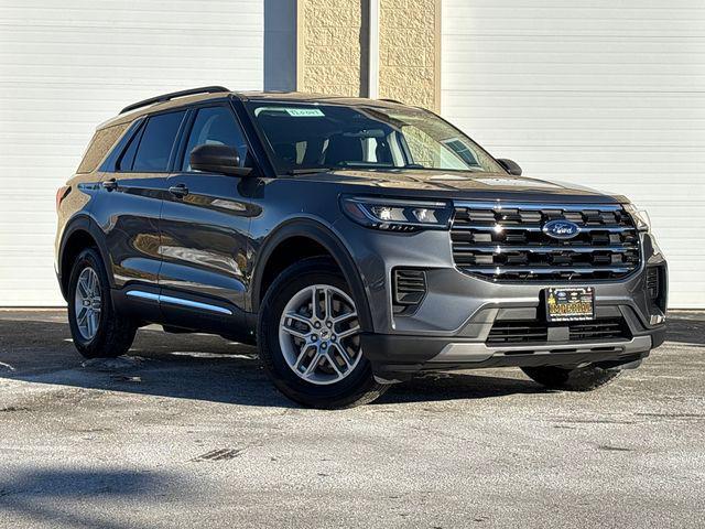 new 2025 Ford Explorer car, priced at $40,343