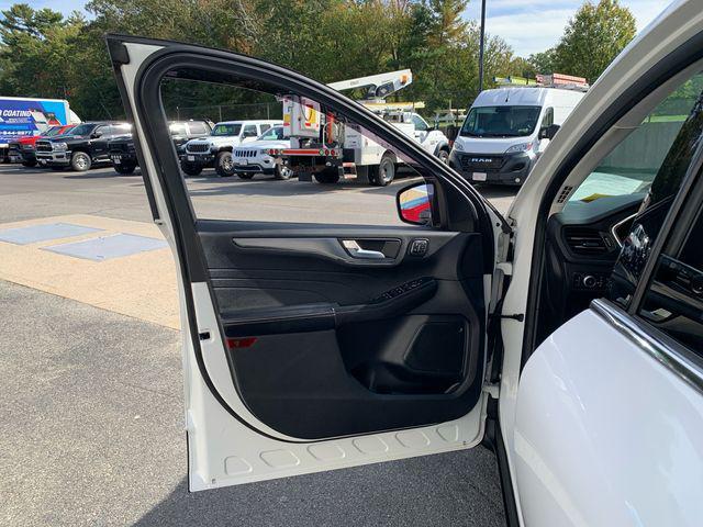 used 2022 Ford Escape car, priced at $24,347
