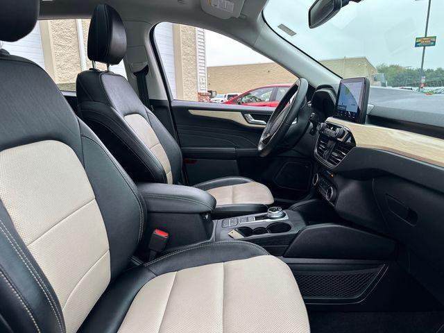 used 2022 Ford Escape car, priced at $29,977