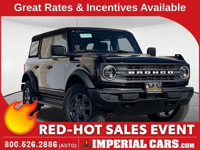new 2025 Ford Bronco car, priced at $43,052