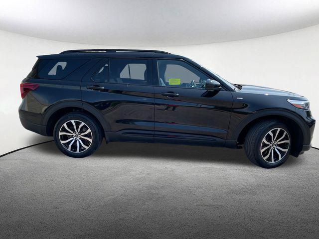 used 2022 Ford Explorer car, priced at $35,477