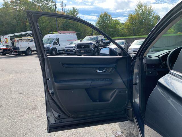 used 2024 Honda CR-V car, priced at $30,977