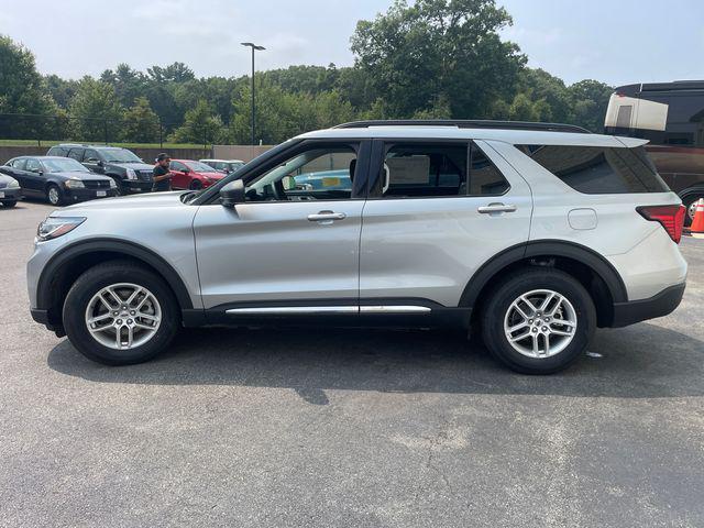 new 2025 Ford Explorer car, priced at $38,882