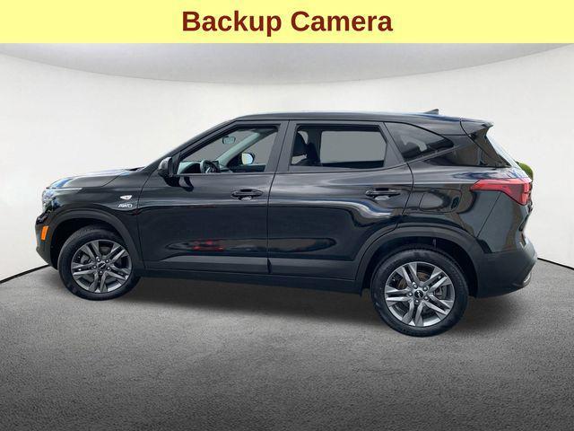 used 2023 Kia Seltos car, priced at $24,347