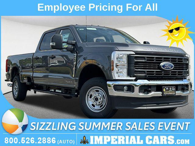 new 2025 Ford F-250 car, priced at $62,670