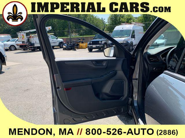 new 2025 Ford Escape car, priced at $28,628