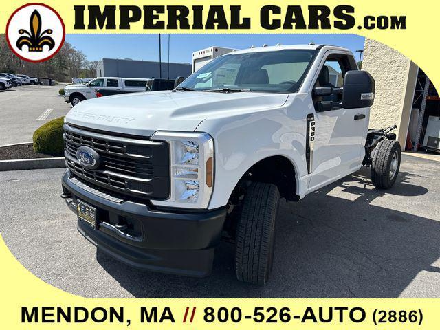 new 2025 Ford F-350 car, priced at $53,428