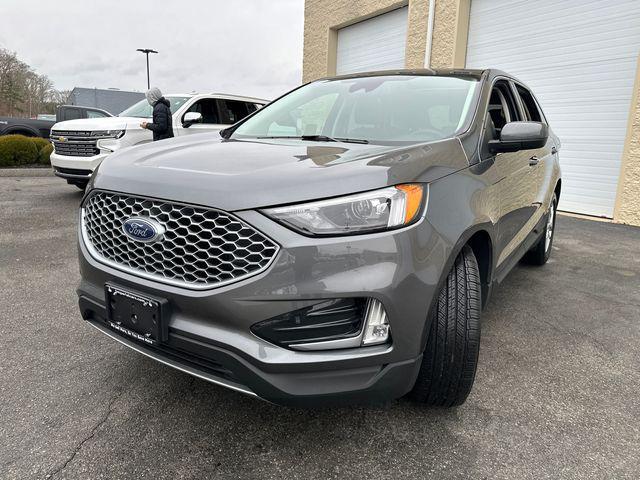 used 2024 Ford Edge car, priced at $37,977