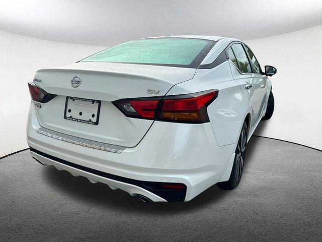used 2022 Nissan Altima car, priced at $22,977