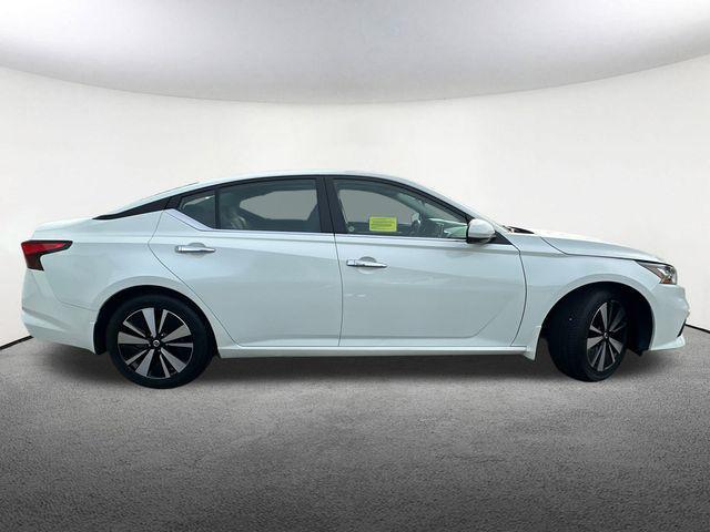 used 2022 Nissan Altima car, priced at $22,977