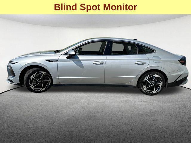 used 2024 Hyundai Sonata car, priced at $28,977