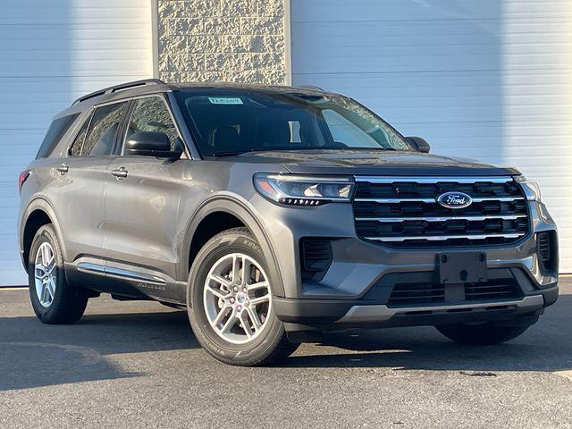 new 2025 Ford Explorer car, priced at $39,749