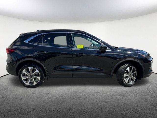 used 2023 Ford Escape car, priced at $25,977