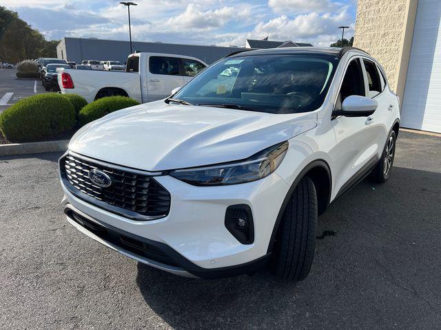 new 2025 Ford Escape car, priced at $41,450