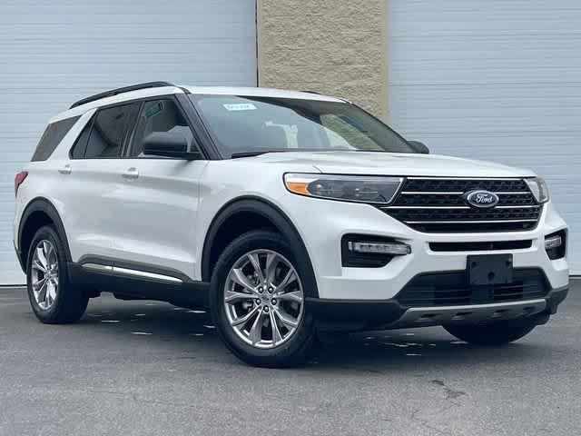 new 2024 Ford Explorer car, priced at $50,165
