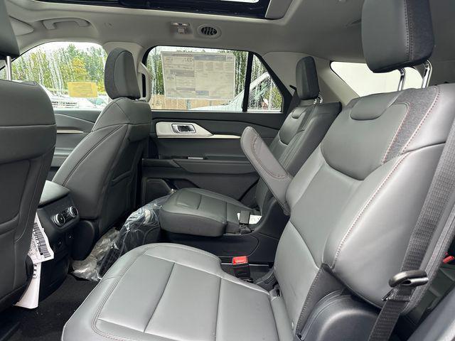 new 2025 Ford Explorer car, priced at $45,840