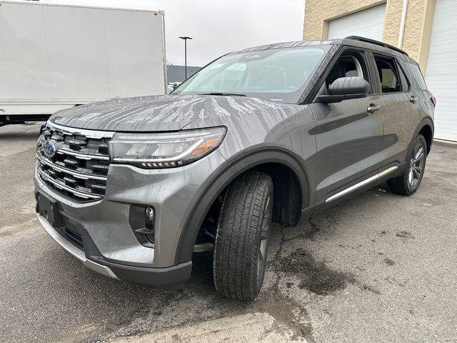 new 2025 Ford Explorer car, priced at $45,840