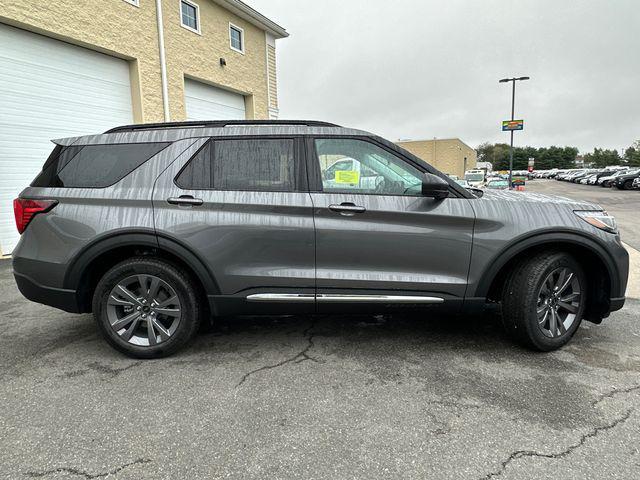 new 2025 Ford Explorer car, priced at $45,840