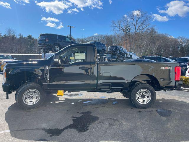 new 2024 Ford F-350 car, priced at $43,647