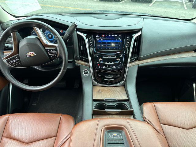 used 2020 Cadillac Escalade car, priced at $44,977