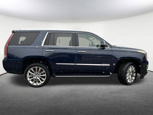 used 2020 Cadillac Escalade car, priced at $44,977