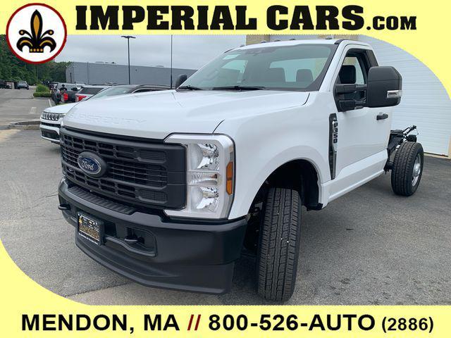 new 2025 Ford F-350 car, priced at $53,633