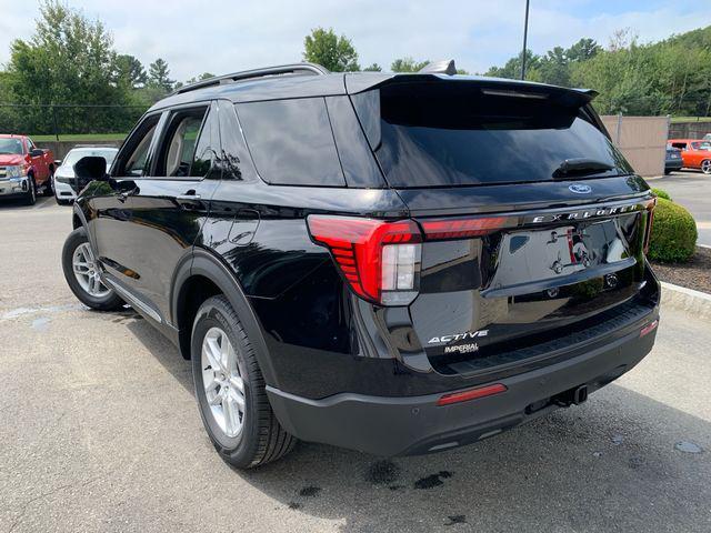 new 2025 Ford Explorer car, priced at $39,760