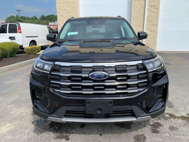 new 2025 Ford Explorer car, priced at $39,760