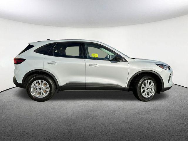 new 2025 Ford Escape car, priced at $28,924